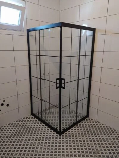 Siyah Kare (Black Edition) Çerçevesiz